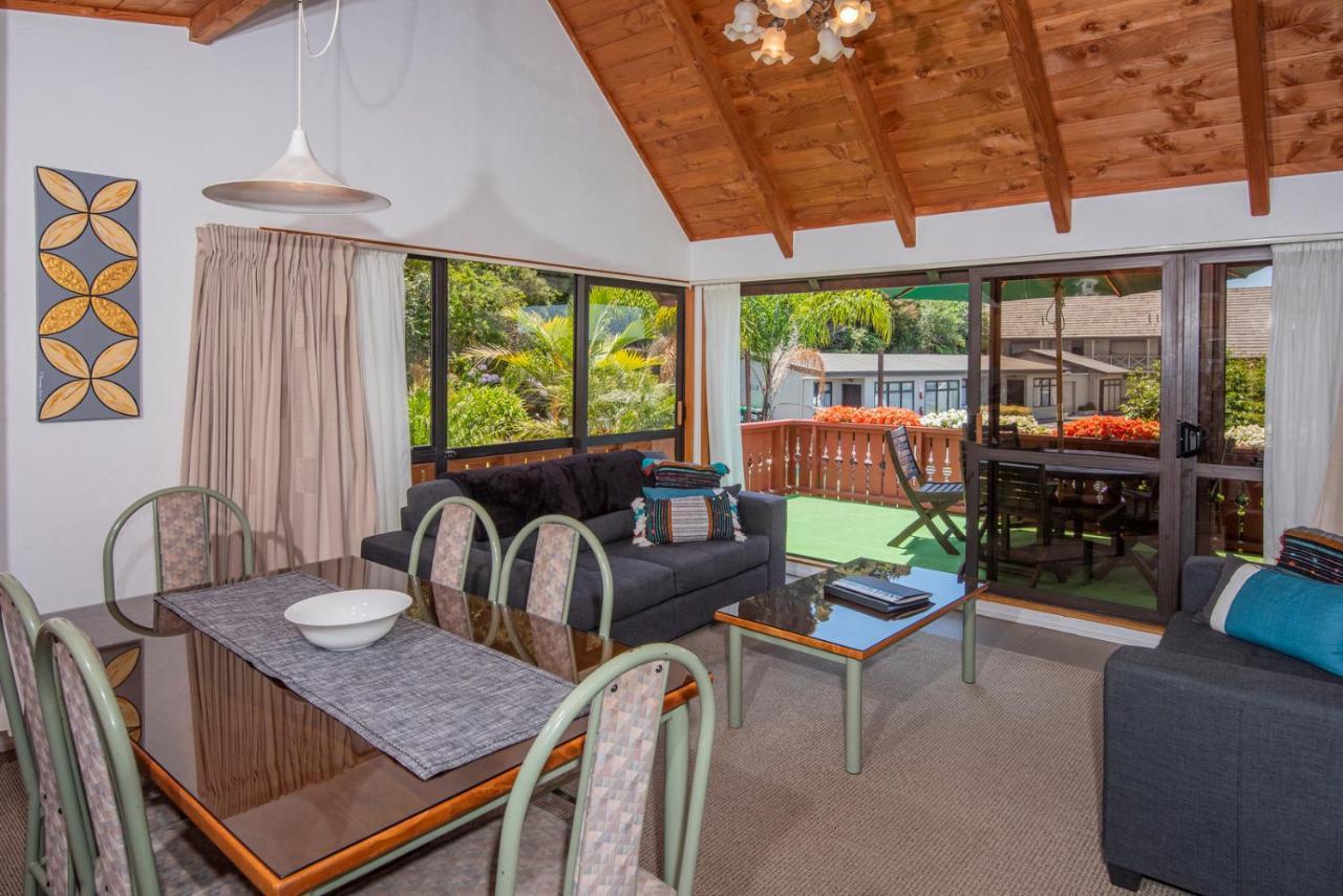 Swiss Chalet alojamiento Motel Paihia Exterior foto