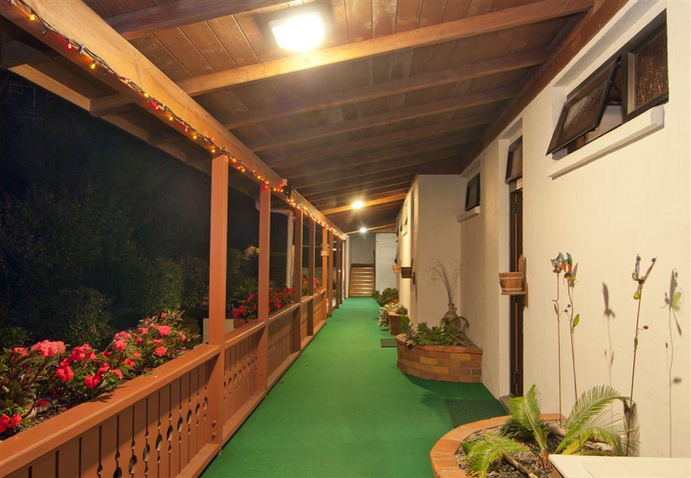 Swiss Chalet alojamiento Motel Paihia Exterior foto