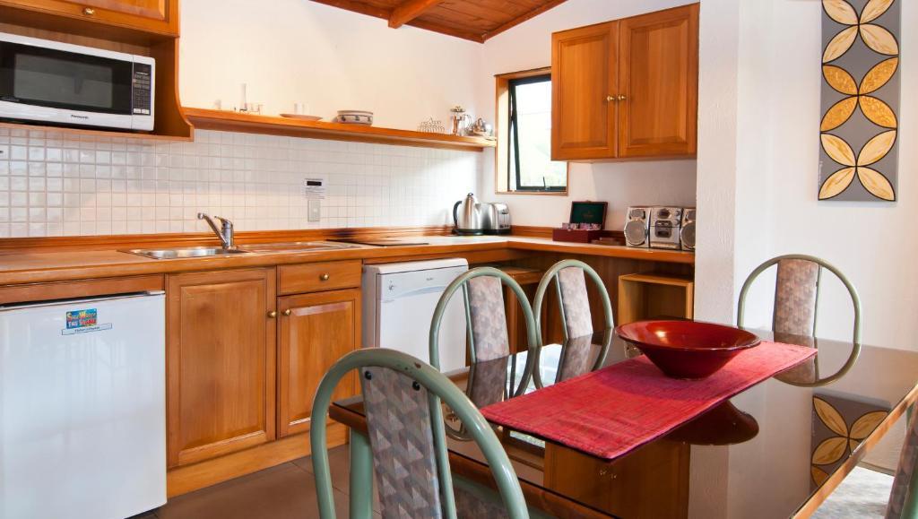Swiss Chalet alojamiento Motel Paihia Habitación foto