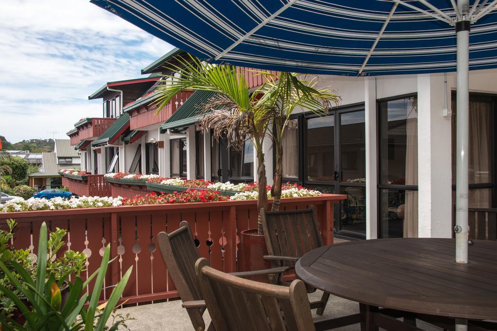 Swiss Chalet alojamiento Motel Paihia Exterior foto