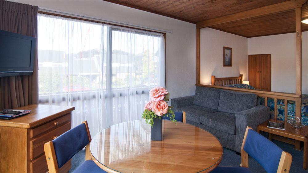Swiss Chalet alojamiento Motel Paihia Exterior foto