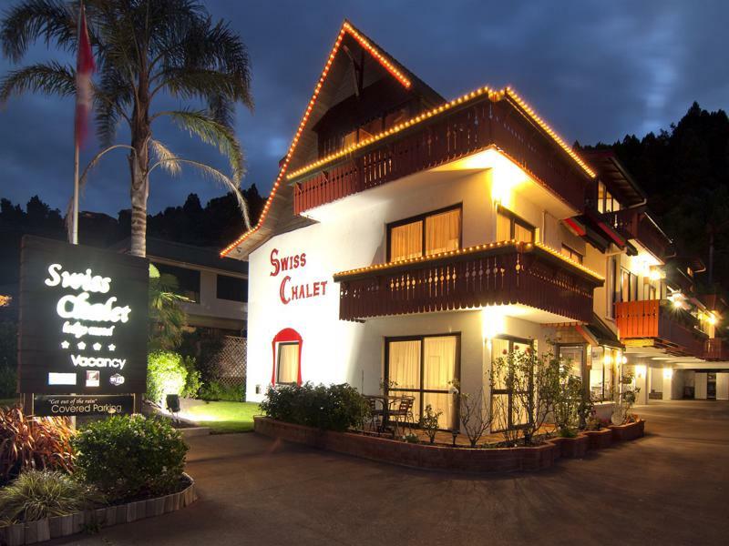 Swiss Chalet alojamiento Motel Paihia Exterior foto